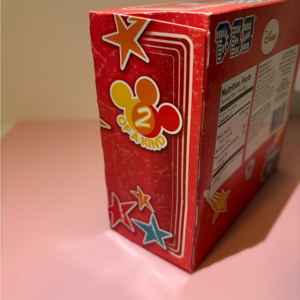 Disney Nemo and Dory PEZ Dispenser Set - Orange and Blue - Picture 4 of 4